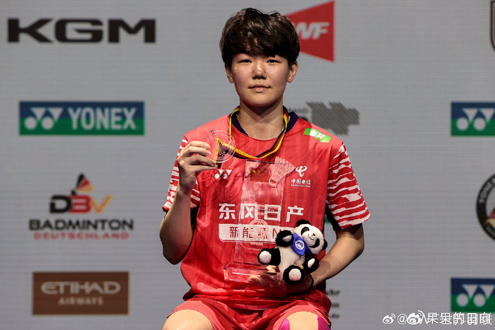开云体育下载-她是陈雨菲的师妹,却因名字惨遭改年龄质疑,&amp;#34;消失&amp;#34;四年终王者归来|韩千禧|羽毛球|德国羽毛球公开赛|女单|冠军_新浪体育_新浪新闻