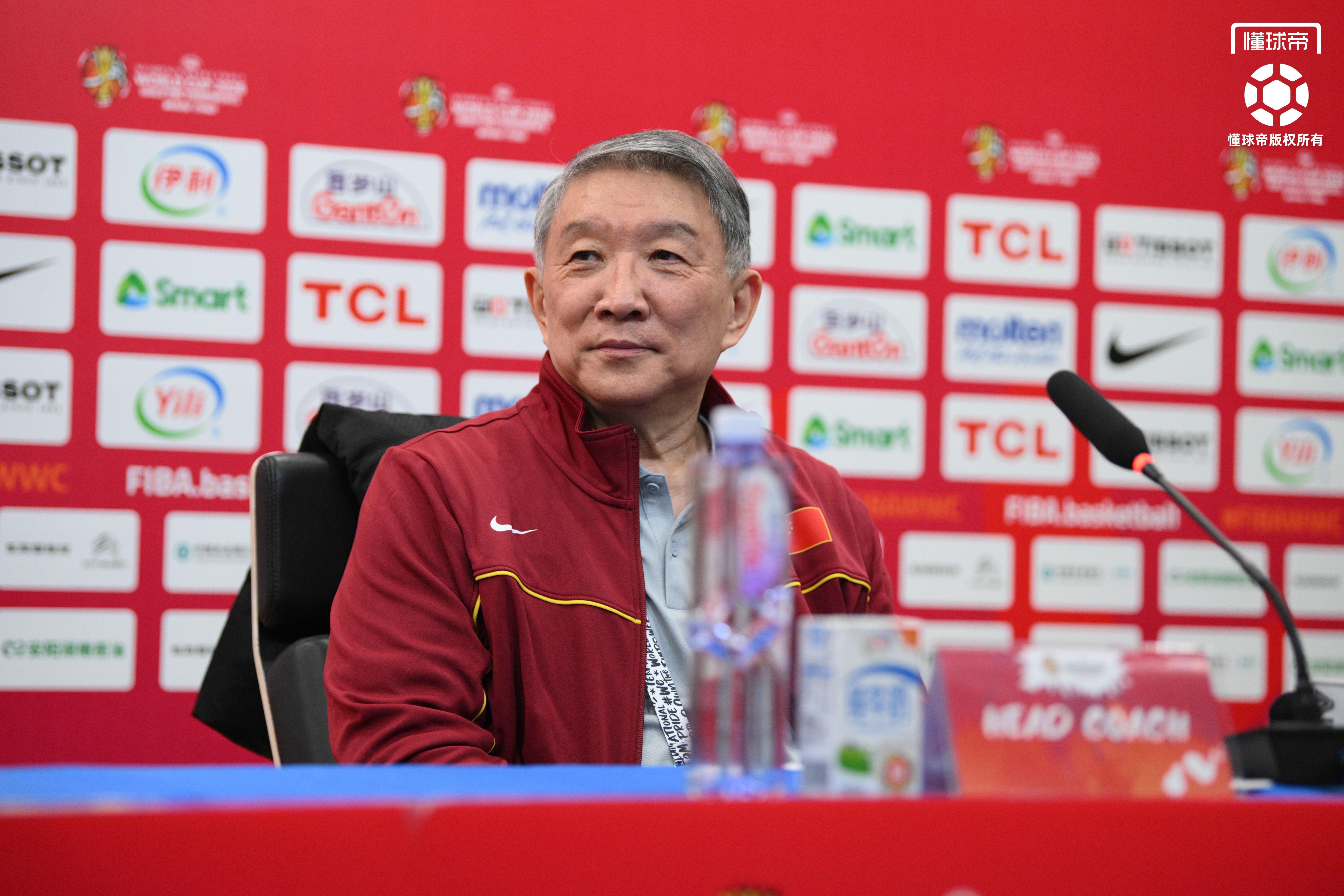 开云体育-宫鲁鸣：队员们思想不够解放；希望多打强队来不断提高自己